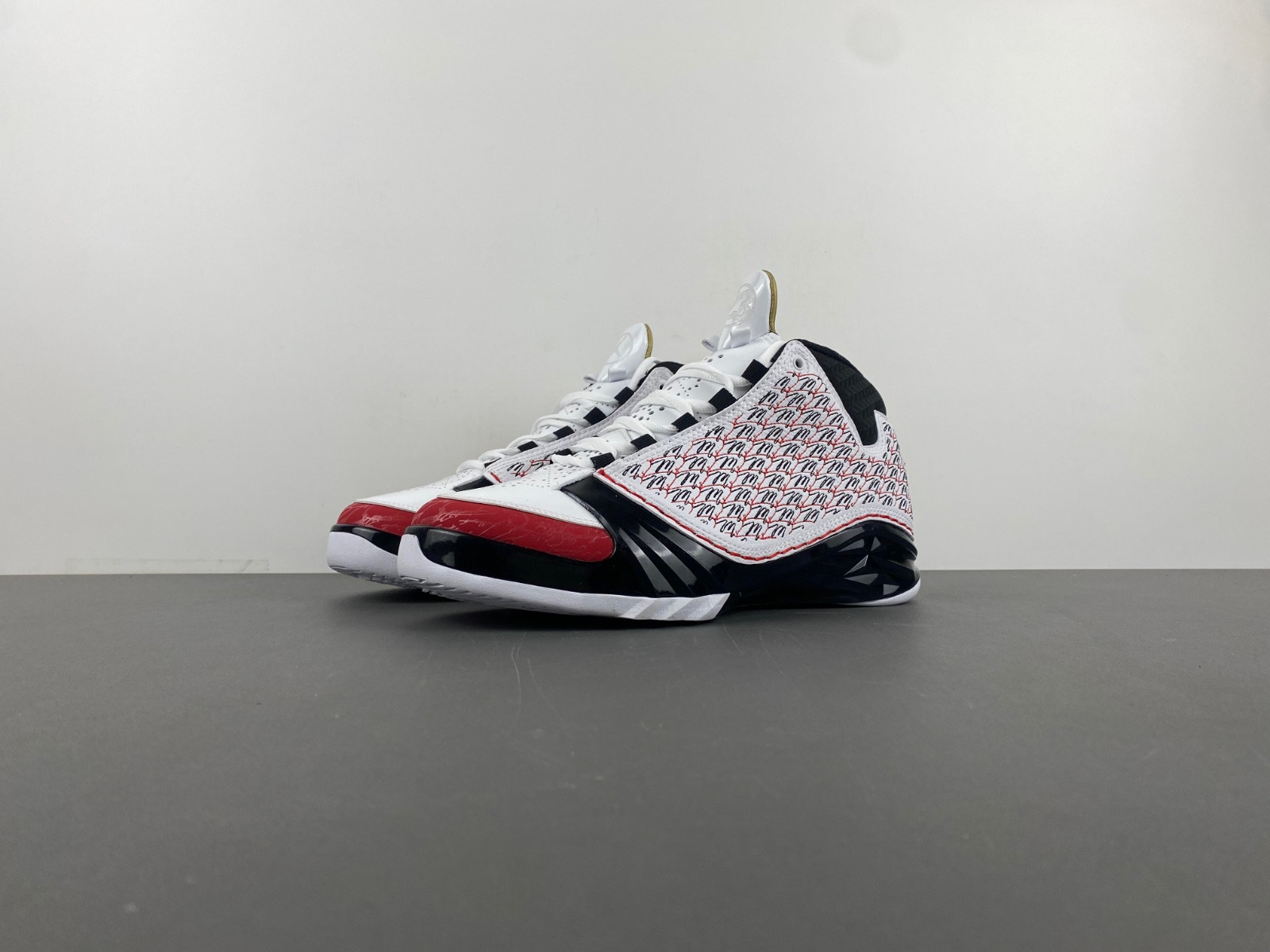 Air Jordan 23 OG