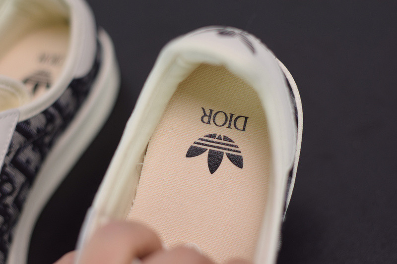 DIO* X ADIDAS C16650