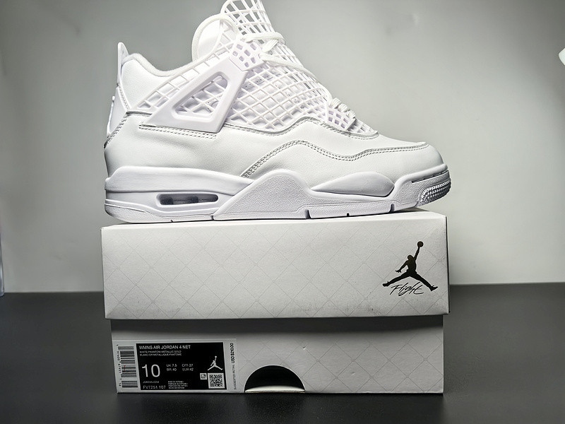 Air Jordan 4 Retro