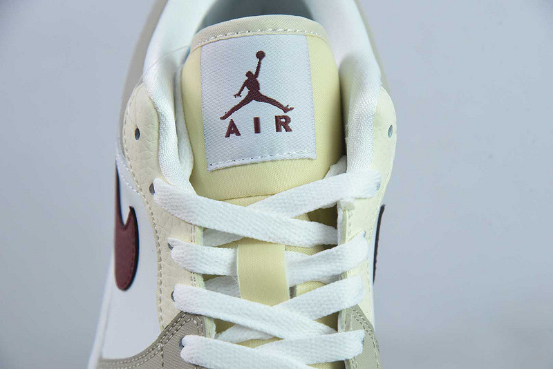 Air Jordan 1 Low SE